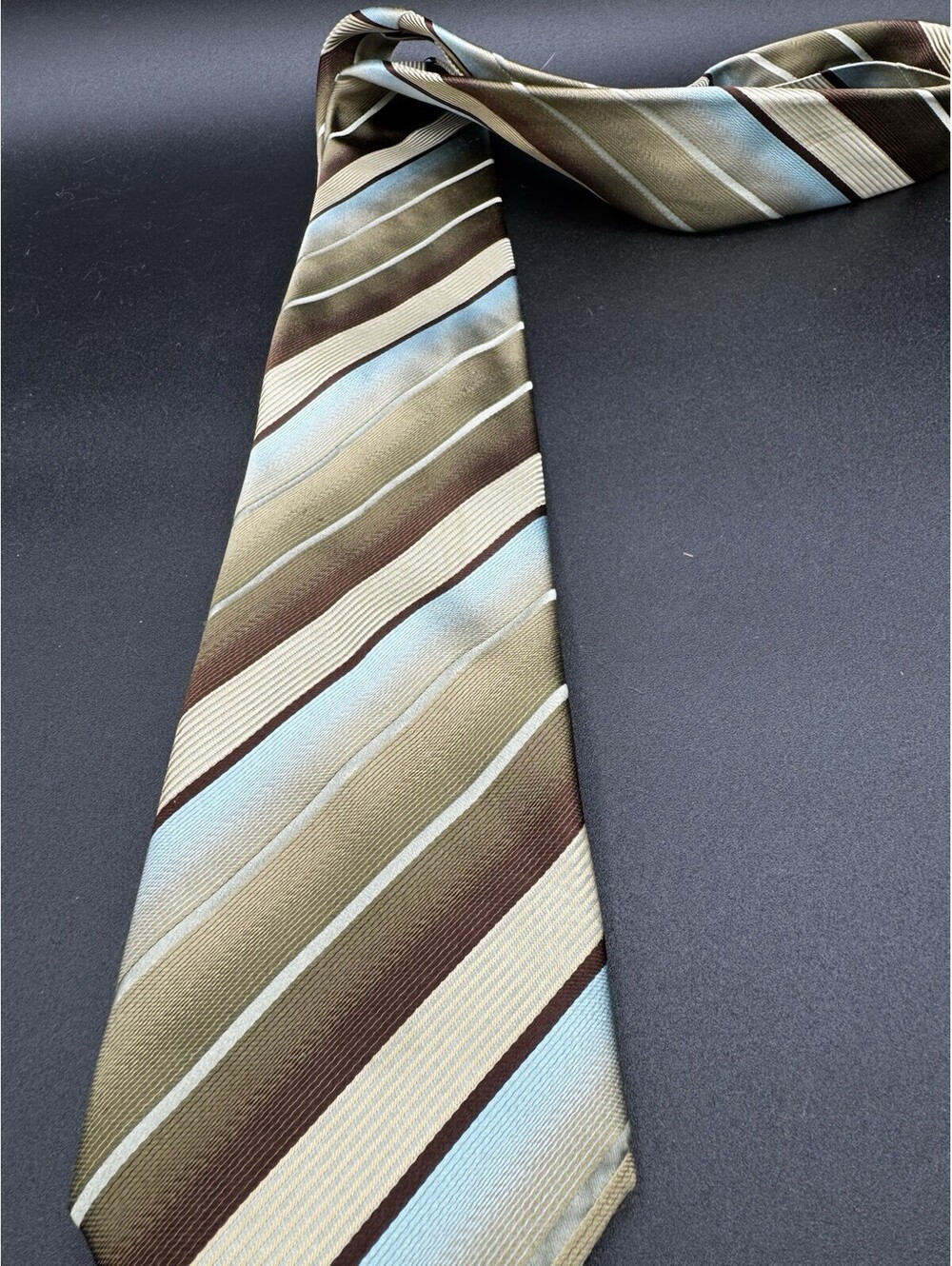 Kenneth Cole Reaction Silk Tie Blue Brown Tan Stripe 59” x 3.5” Preppy